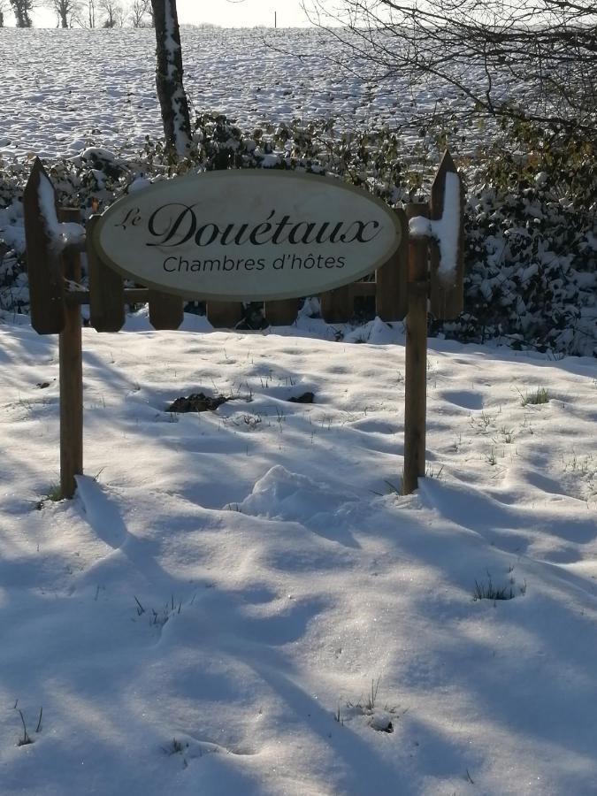 Le Douetaux Chambres D'Hotes La Baussaine Dış mekan fotoğraf
